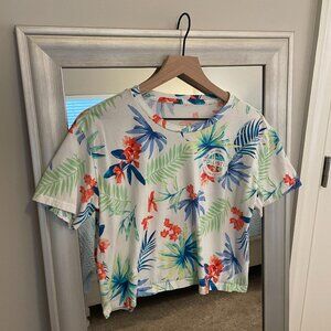 Hollister Women's Hawaiian Floral Cropped Graphic Short Sleeve T Shirt Small